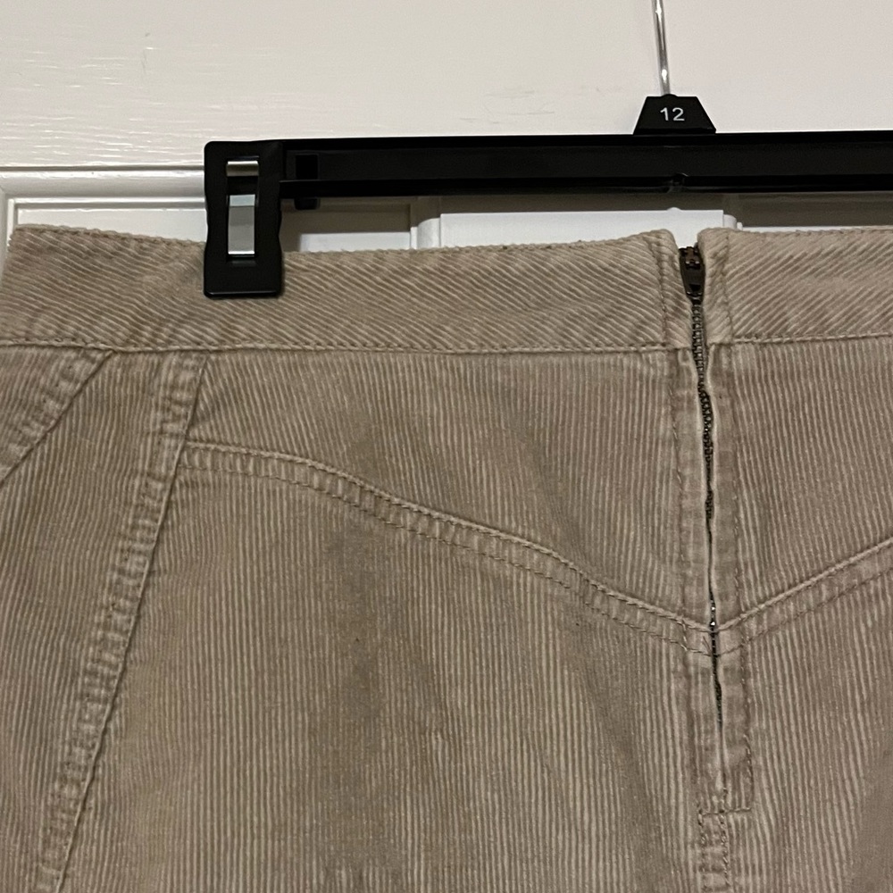 Limited size 12 Y2K corduroy skirt - Picture 4 of 5
